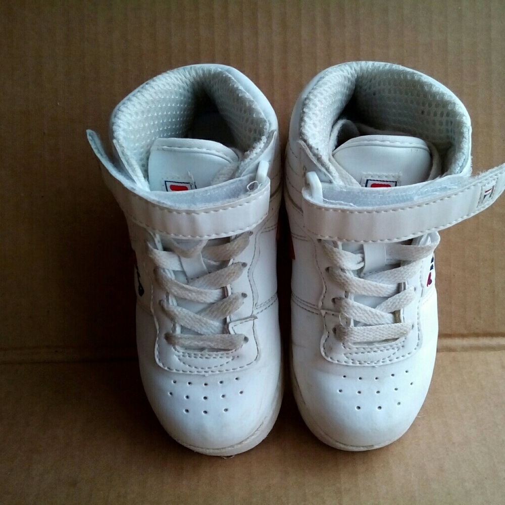 Boys fila high top sneakers size 9